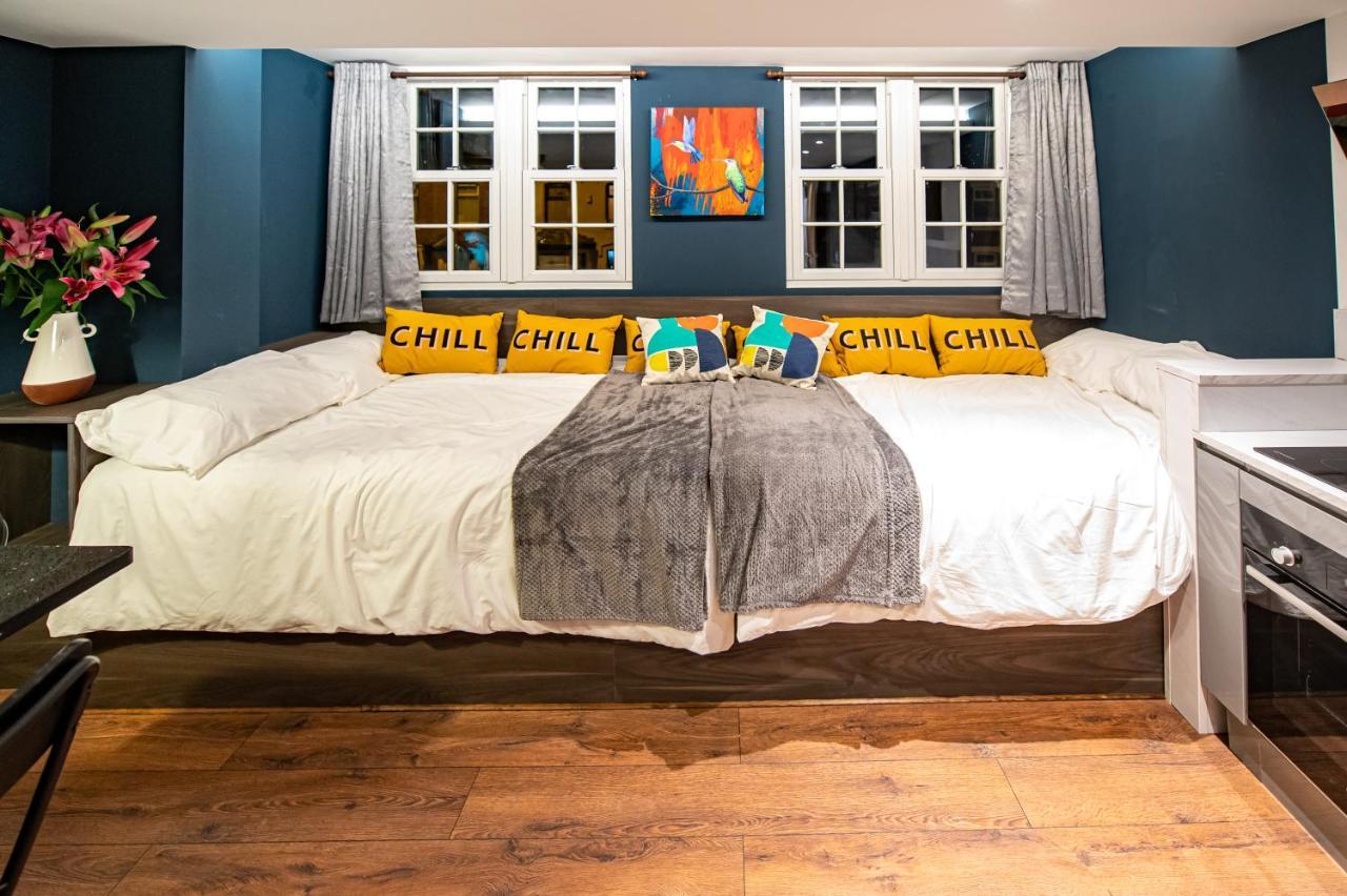 The Nest - Luxury 16 Person Apt W Jacuzzi & Parking Blackpool Kültér fotó