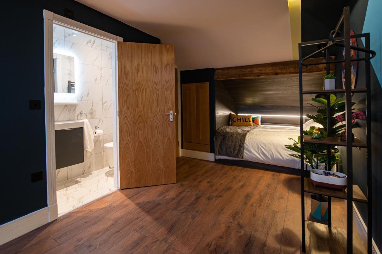 The Nest - Luxury 16 Person Apt W Jacuzzi & Parking Blackpool Kültér fotó