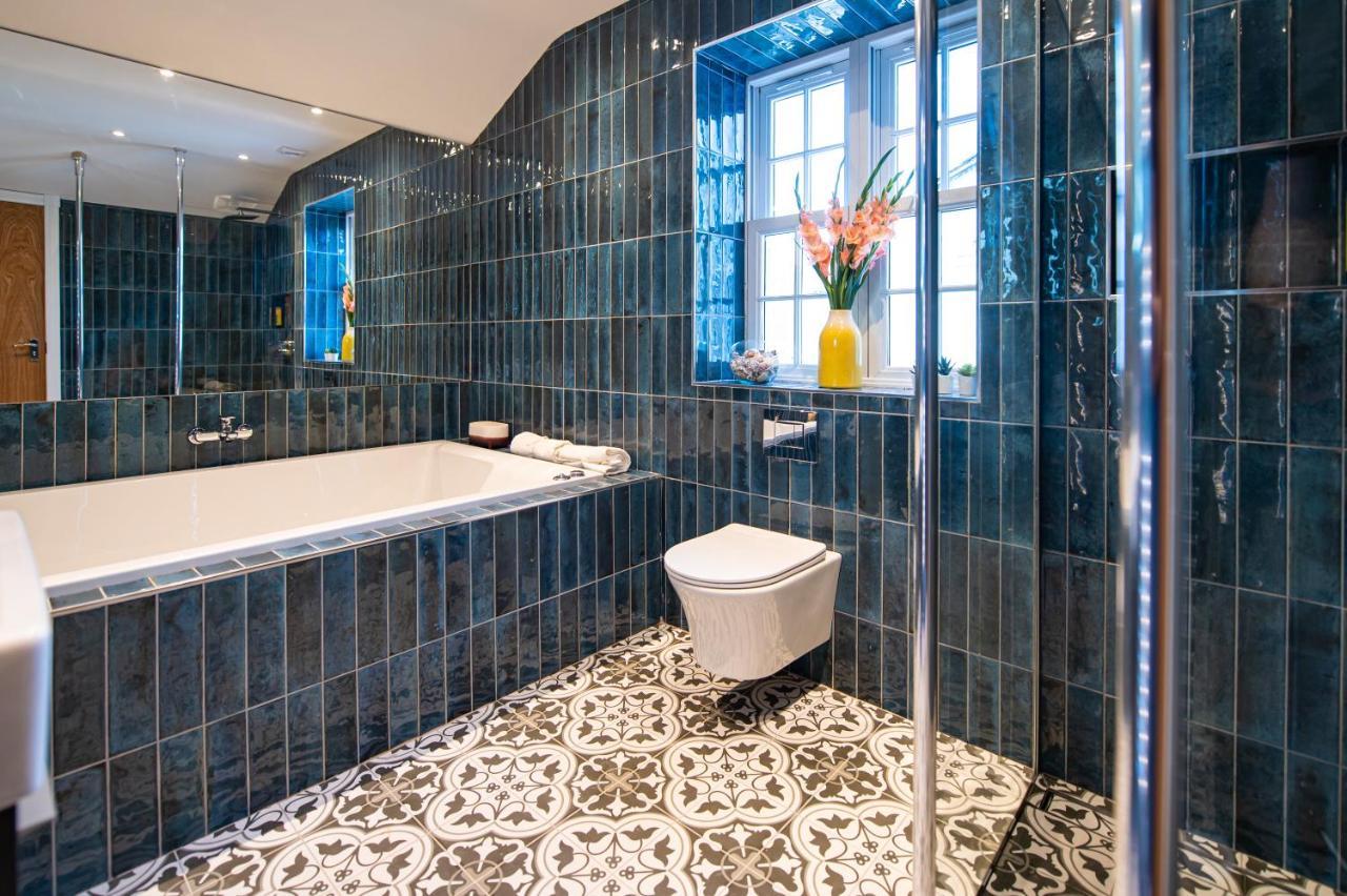 The Nest - Luxury 16 Person Apt W Jacuzzi & Parking Blackpool Kültér fotó